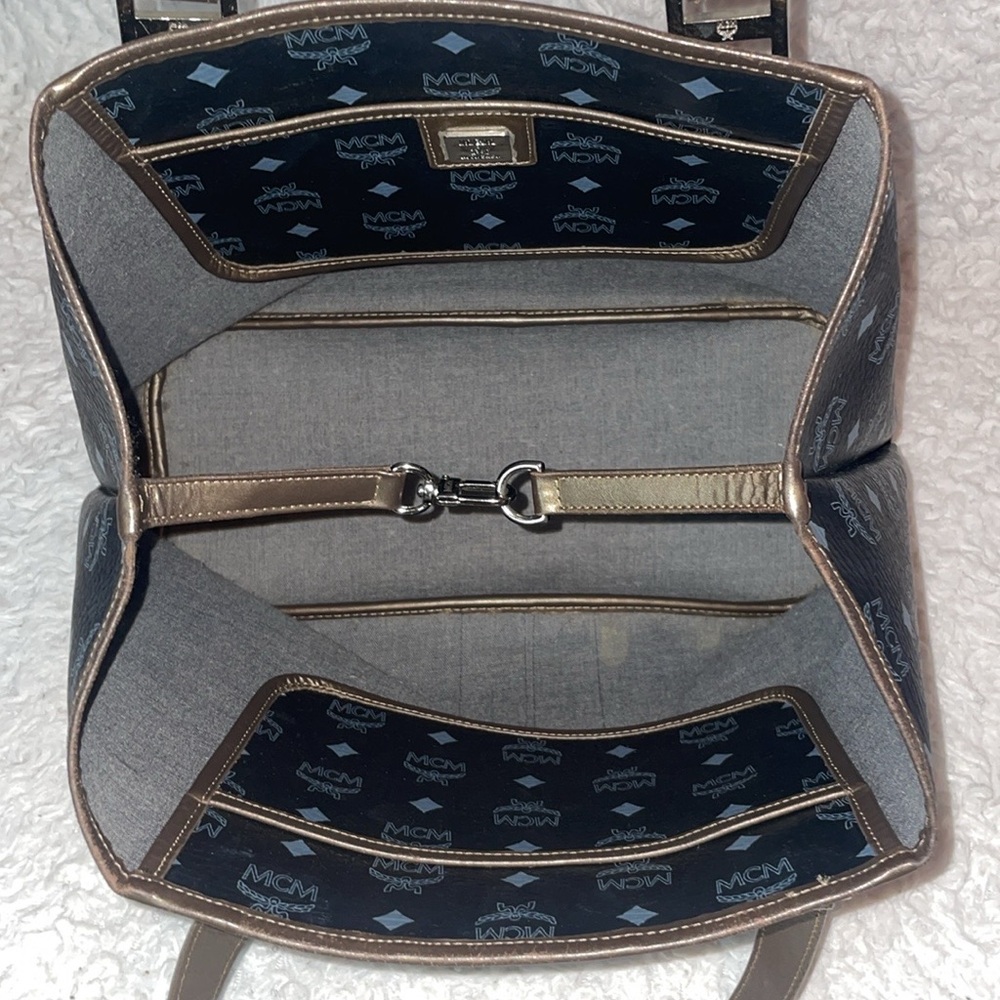 MCM Visetos Monogram Princess Lion Snakeskin Stripe Shoulder Bag Tote in Black - Picture 14 of 16